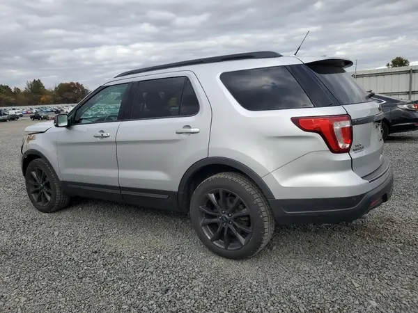 1FM5K8D86KGA82725 2019 FORD EXPLORER - Image 2