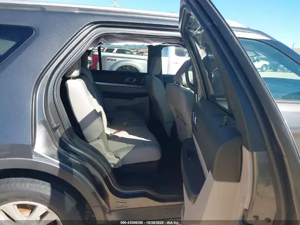 1FM5K8D86KGA90825 2019 FORD EXPLORER - Image 8