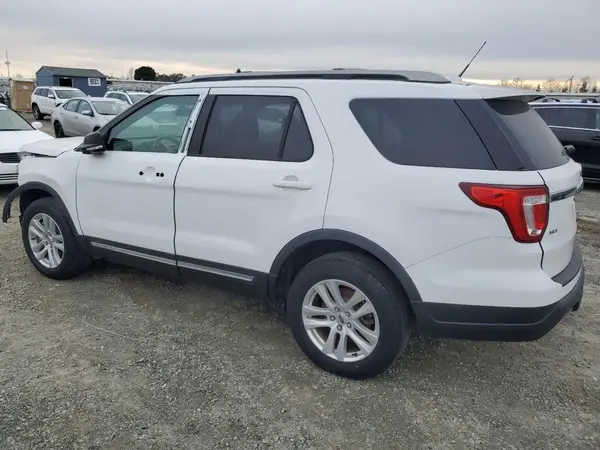 1FM5K8D86KGA93062 2019 FORD EXPLORER - Image 2