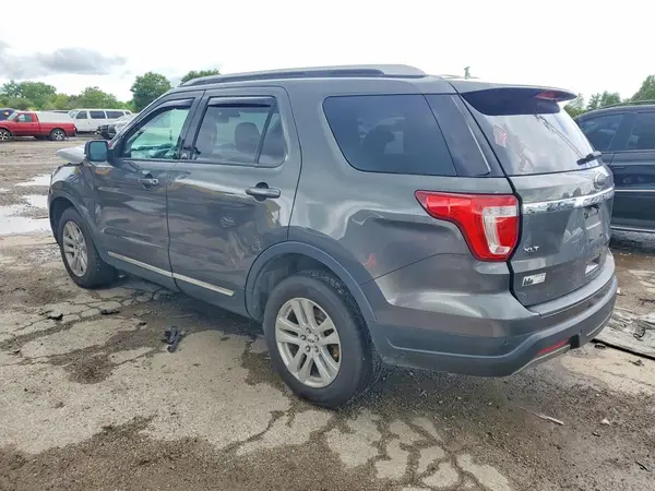 1FM5K8D86KGB25427 2019 FORD EXPLORER - Image 2