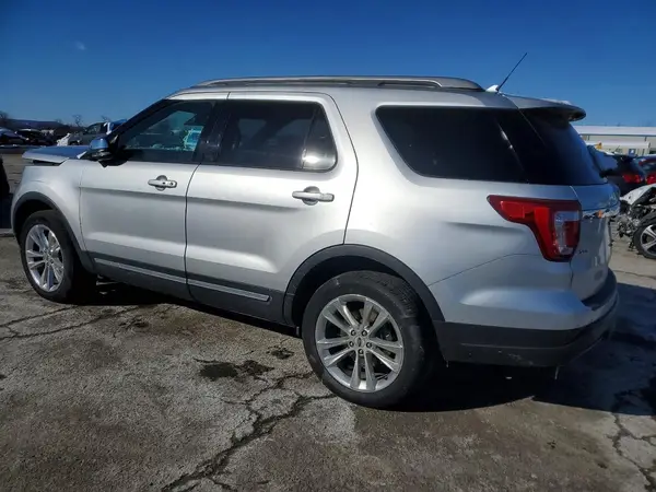 1FM5K8D86KGB32474 2019 FORD EXPLORER - Image 2