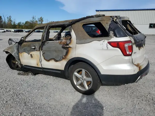 1FM5K8D87GGA20922 2016 FORD EXPLORER - Image 2