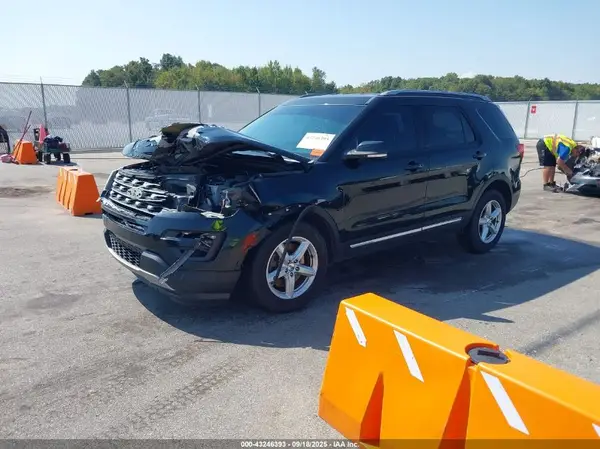 1FM5K8D87GGA42967 2016 FORD EXPLORER - Image 2