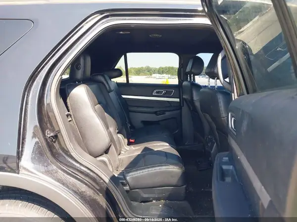 1FM5K8D87GGA42967 2016 FORD EXPLORER - Image 8