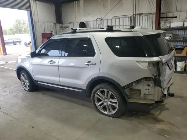 1FM5K8D87GGB13875 2016 FORD EXPLORER - Image 2