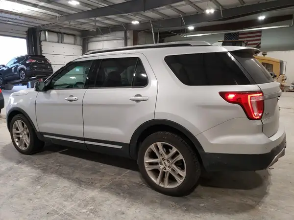 1FM5K8D87GGB52384 2016 FORD EXPLORER - Image 2