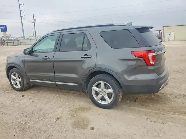 1FM5K8D87GGB87684 2016 FORD EXPLORER - Image 2