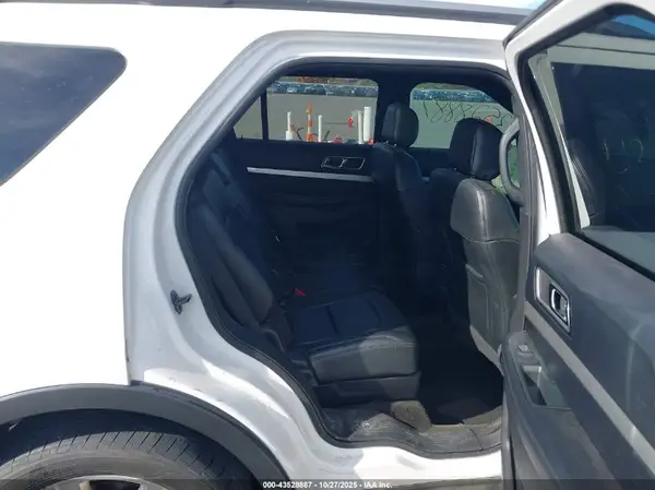 1FM5K8D87GGC10297 2016 FORD EXPLORER - Image 8
