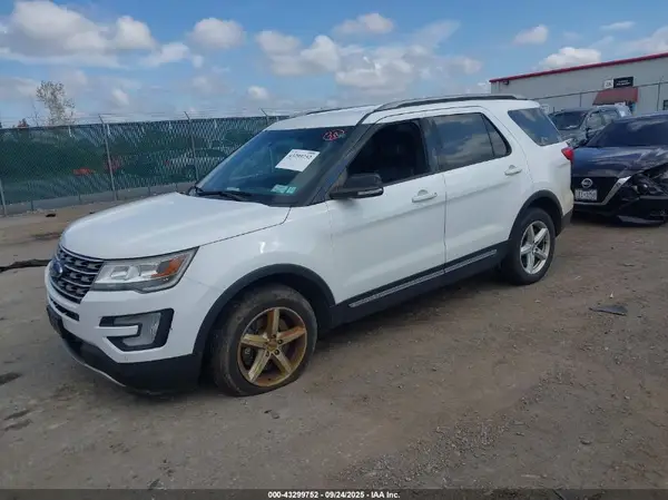 1FM5K8D87GGC31781 2016 FORD EXPLORER - Image 2