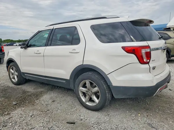 1FM5K8D87GGC53263 2016 FORD EXPLORER - Image 2