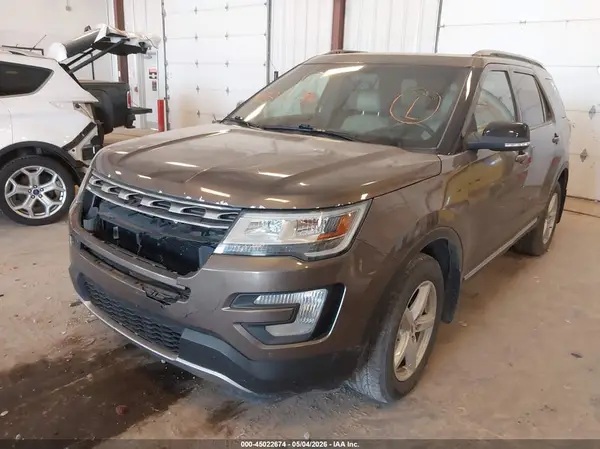 1FM5K8D87GGC65624 2016 FORD EXPLORER - Image 2