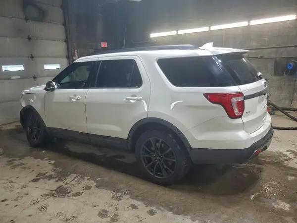 1FM5K8D87HGA06066 2017 FORD EXPLORER - Image 2