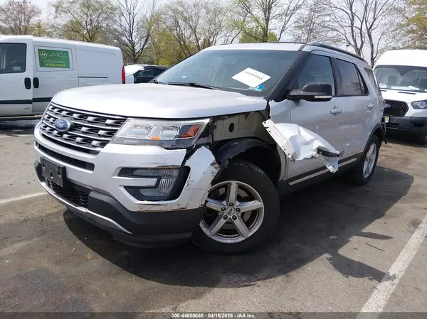1FM5K8D87HGA06665 2017 FORD EXPLORER - Image 2