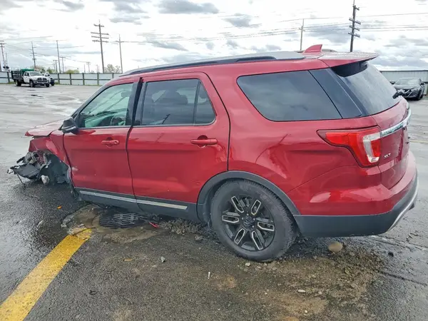 1FM5K8D87HGA11686 2017 FORD EXPLORER - Image 2