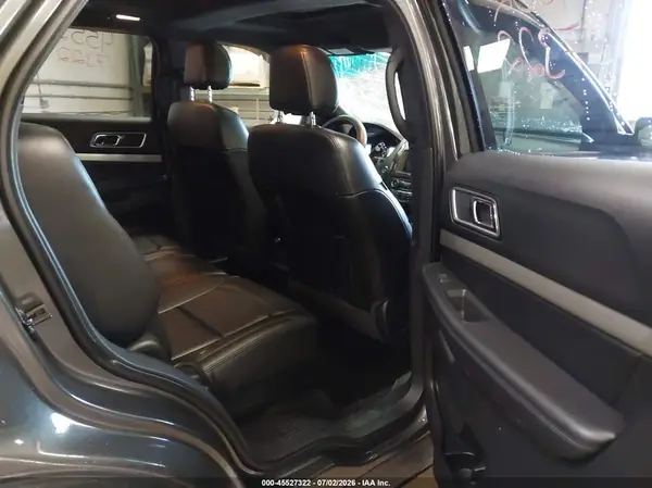 1FM5K8D87HGA18556 2017 FORD EXPLORER - Image 8