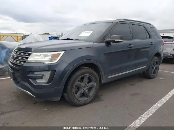 1FM5K8D87HGA18718 2017 FORD EXPLORER - Image 2