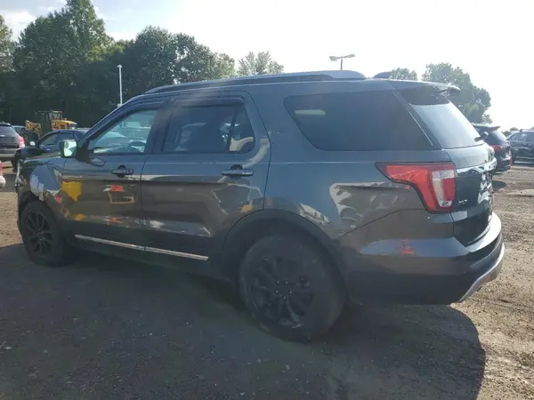 1FM5K8D87HGA40525 2017 FORD EXPLORER - Image 2