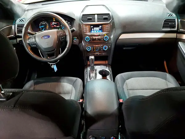 1FM5K8D87HGA52237 2017 FORD EXPLORER - Image 8