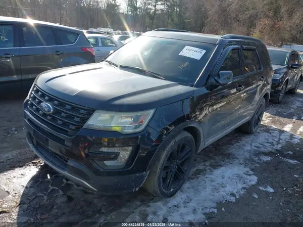 1FM5K8D87HGA52304 2017 FORD EXPLORER - Image 2