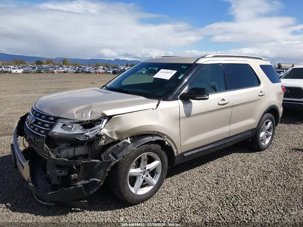 1FM5K8D87HGA52836 2017 FORD EXPLORER - Image 2
