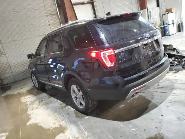 1FM5K8D87HGA65506 2017 FORD EXPLORER - Image 2