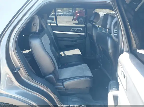 1FM5K8D87HGA65795 2017 FORD EXPLORER - Image 8