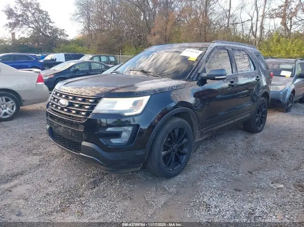 1FM5K8D87HGA68695 2017 FORD EXPLORER - Image 2