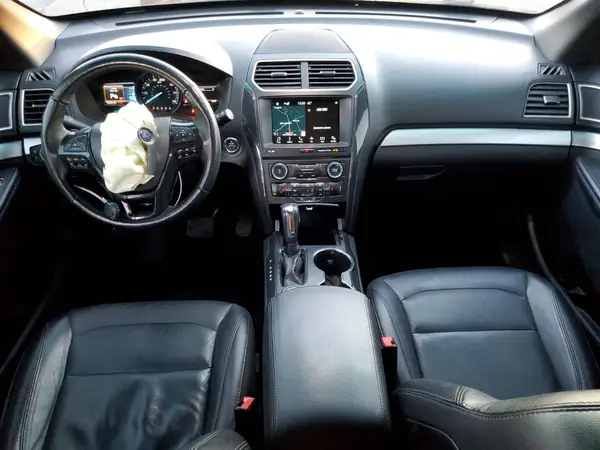 1FM5K8D87HGA72438 2017 FORD EXPLORER - Image 8