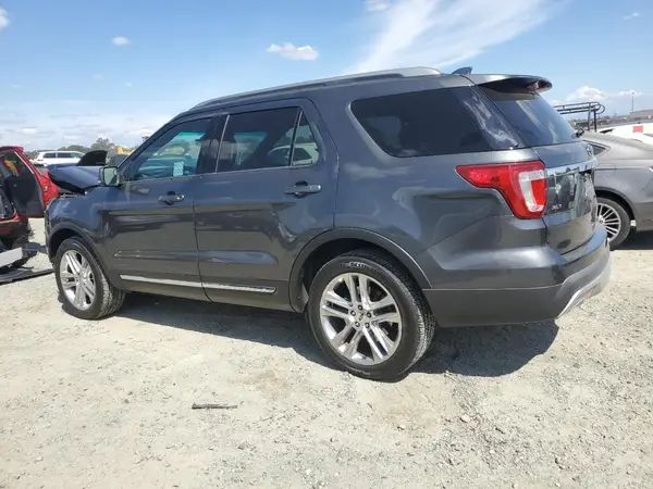 1FM5K8D87HGA76733 2017 FORD EXPLORER - Image 2