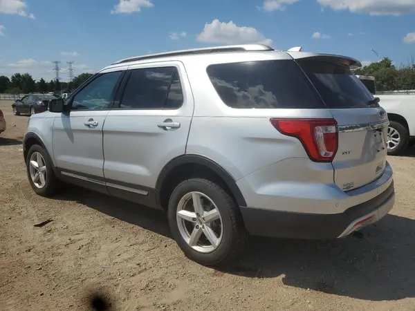 1FM5K8D87HGA92401 2017 FORD EXPLORER - Image 2