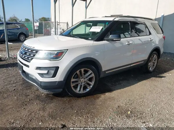 1FM5K8D87HGB19967 2017 FORD EXPLORER - Image 2