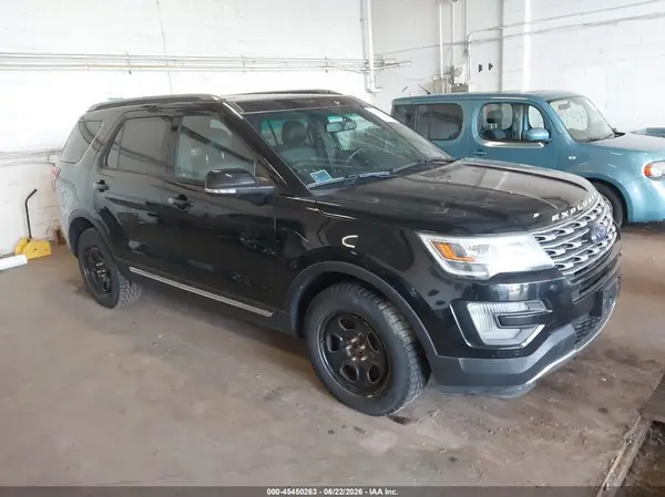 1FM5K8D87HGB20763 2017 FORD EXPLORER - Image 1