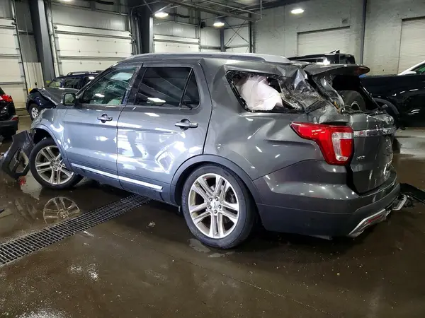1FM5K8D87HGB21332 2017 FORD EXPLORER - Image 2
