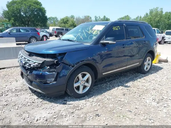 1FM5K8D87HGB88237 2017 FORD EXPLORER - Image 2