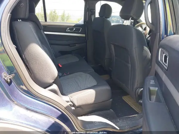 1FM5K8D87HGB88237 2017 FORD EXPLORER - Image 8