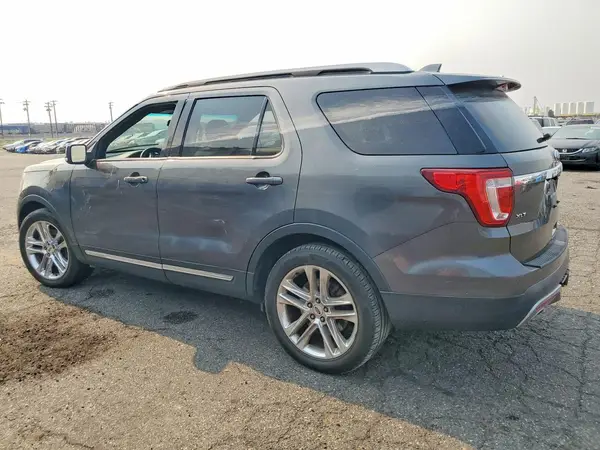 1FM5K8D87HGC22404 2017 FORD EXPLORER - Image 2