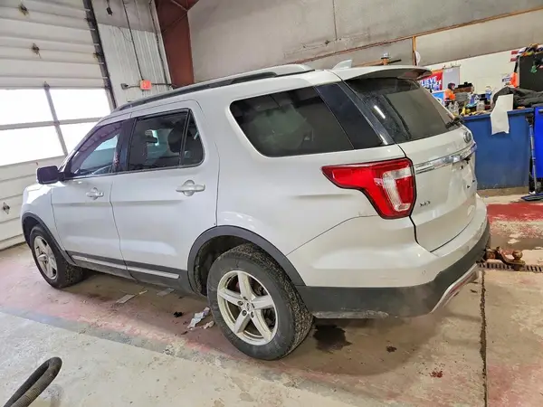 1FM5K8D87HGC26873 2017 FORD EXPLORER - Image 2