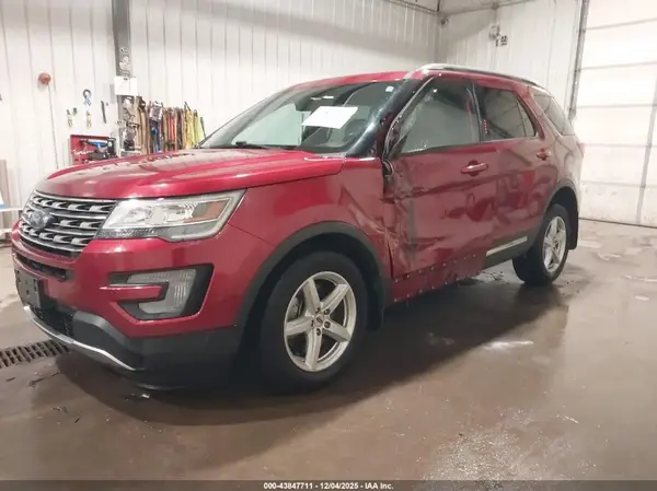 1FM5K8D87HGC32446 2017 FORD EXPLORER - Image 2