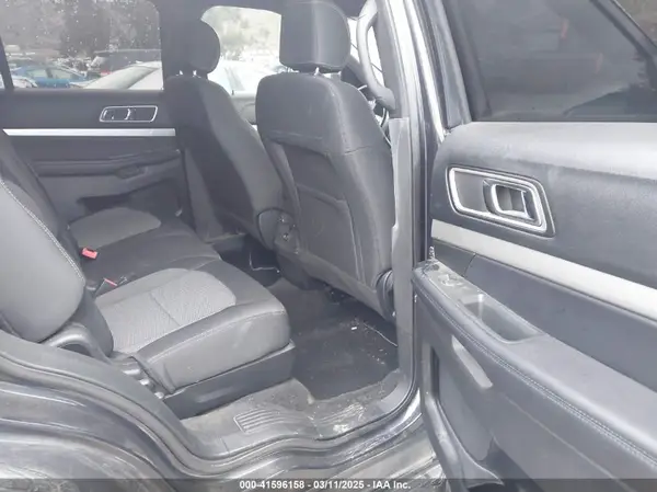 1FM5K8D87HGC37226 2017 FORD EXPLORER - Image 8
