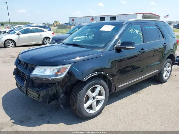 1FM5K8D87HGC55113 2017 FORD EXPLORER - Image 2