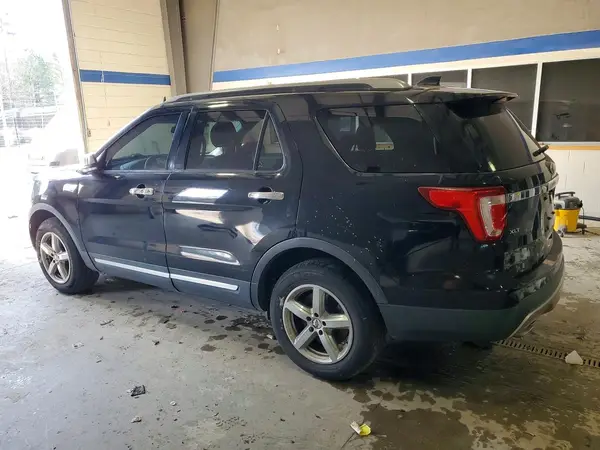 1FM5K8D87HGD01149 2017 FORD EXPLORER - Image 2
