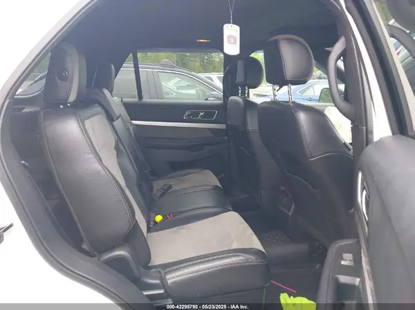 1FM5K8D87HGD03466 2017 FORD EXPLORER - Image 8