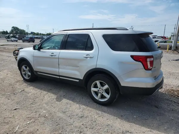 1FM5K8D87HGD05279 2017 FORD EXPLORER - Image 2