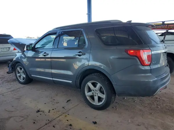 1FM5K8D87HGD07744 2017 FORD EXPLORER - Image 2