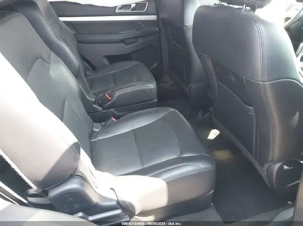 1FM5K8D87HGD15357 2017 FORD EXPLORER - Image 8