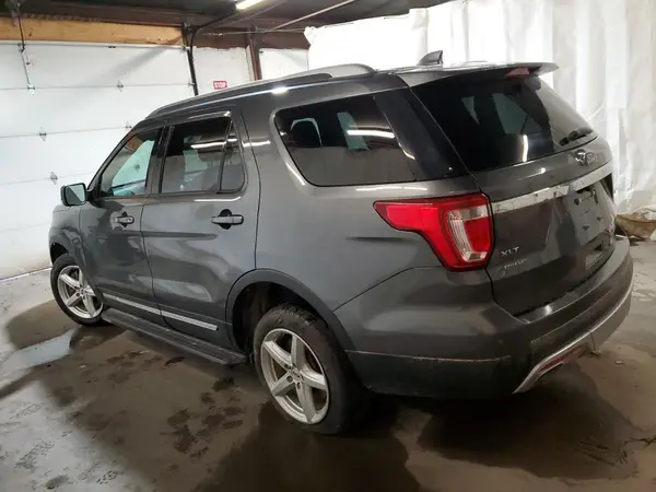 1FM5K8D87HGD34152 2017 FORD EXPLORER - Image 2