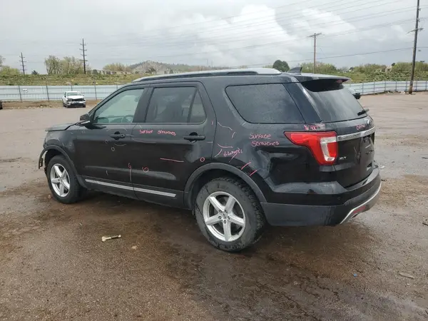 1FM5K8D87HGD37052 2017 FORD EXPLORER - Image 2
