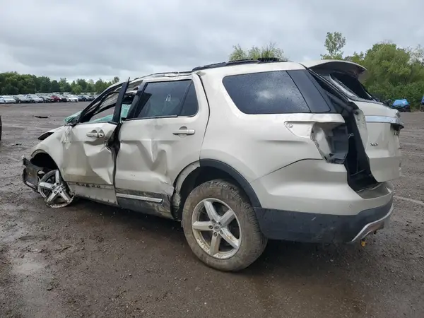 1FM5K8D87HGD37777 2017 FORD EXPLORER - Image 2