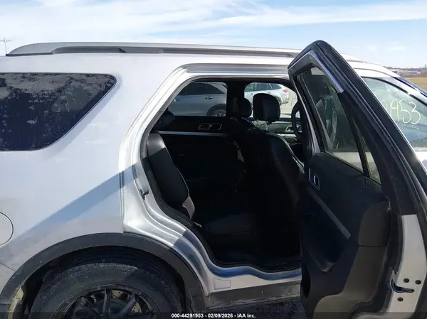1FM5K8D87HGD40808 2017 FORD EXPLORER - Image 8