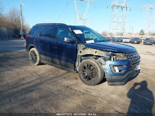 1FM5K8D87HGD46575 2017 FORD EXPLORER - Image 1
